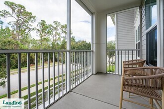 100 Wilton Cir, Unit 50-206 in Palm Coast, FL - Building Photo - Building Photo