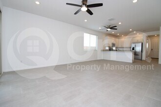 8199 S Soltero Mine Dr in Tucson, AZ - Building Photo - Building Photo