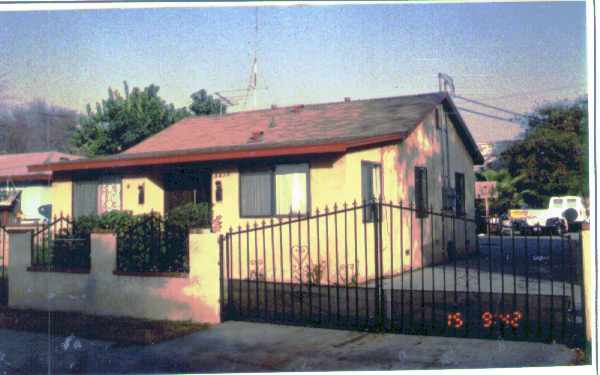 9817 Giovane St in South El Monte, CA - Foto de edificio