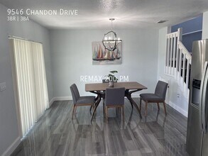 9546 Chandon Dr in Orlando, FL - Building Photo - Building Photo