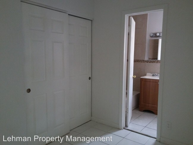 125 SW 5th Ct in Dania Beach, FL - Building Photo - Building Photo