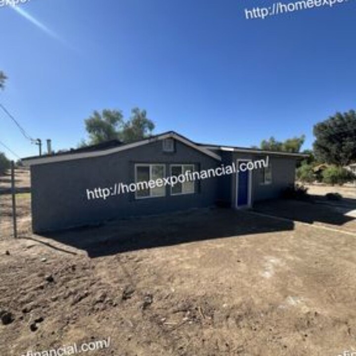 21781 Eugene St in Perris, CA - Building Photo