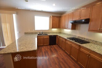 30178 Linden Gate Ln in Menifee, CA - Building Photo - Building Photo