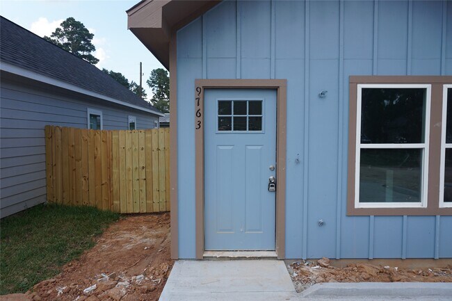 9763 Black Gum in Willis, TX - Building Photo - Building Photo