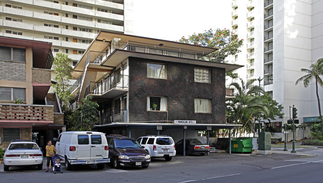 Paoakalani Apartments in Honolulu, HI - Building Photo - Building Photo