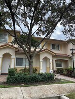 8354 SW 29th St in Miramar, FL - Building Photo