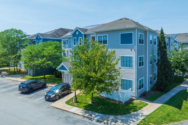 The Commons at Drum Hill in Chelmsford, MA - Foto de edificio - Building Photo