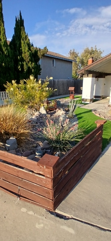 property at 657 Carefree Dr