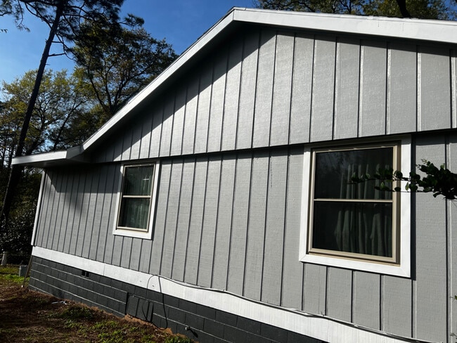 129 Jean Dr in Bainbridge, GA - Foto de edificio - Building Photo