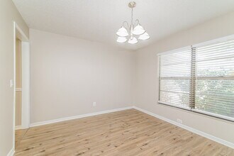 206 College Grove Cir NE in Winter Haven, FL - Building Photo - Building Photo