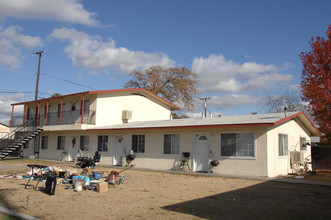 4805 E Balch Ave in Fresno, CA - Foto de edificio - Building Photo