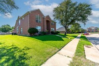 7409 Meadowwood Dr in Rowlett, TX - Building Photo - Building Photo