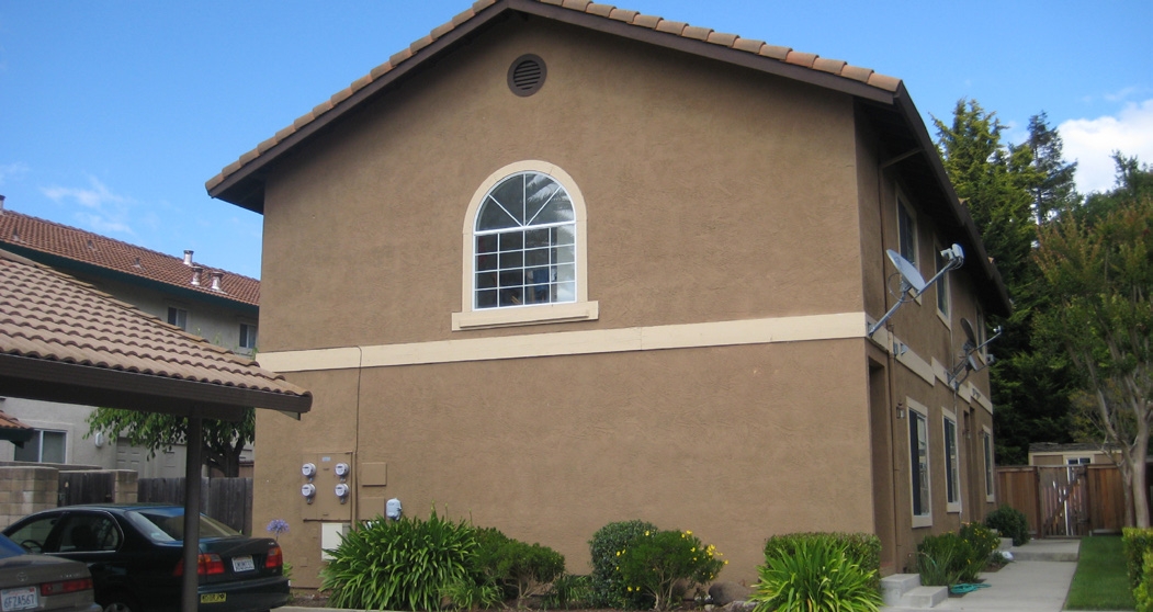 43574 Bryant St in Fremont, CA - Building Photo