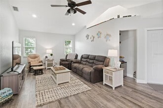 27401 Voyageur Dr in Punta Gorda, FL - Building Photo - Building Photo