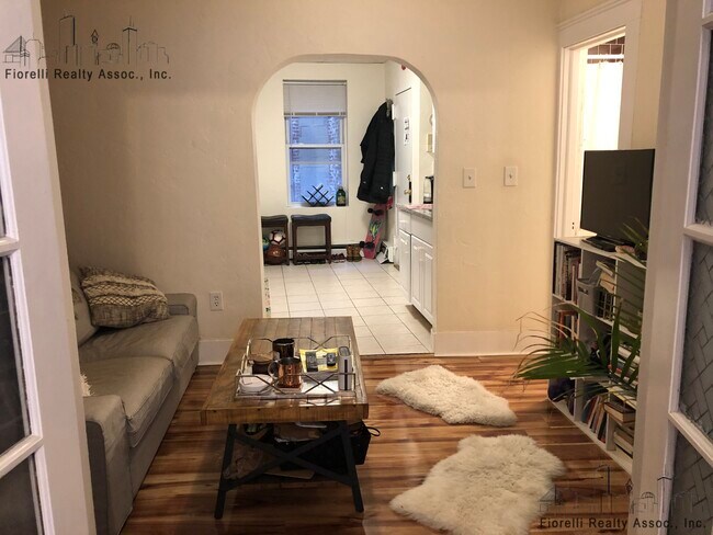 56 Prince St, Unit 4