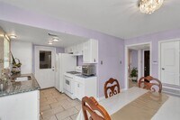 931 Fruitvale Dr photo'