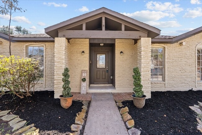 15514 Diana Ln