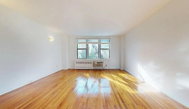 East 26th Street in New York, NY - Foto de edificio - Building Photo