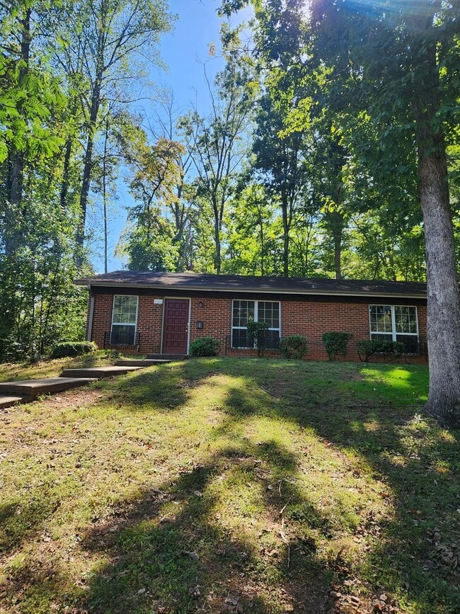 property at 1528 Cherry Ave