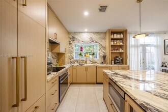 3138 Virginia St in Miami, FL - Building Photo - Building Photo