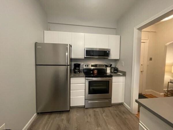 137 Englewood Ave in Boston, MA - Building Photo