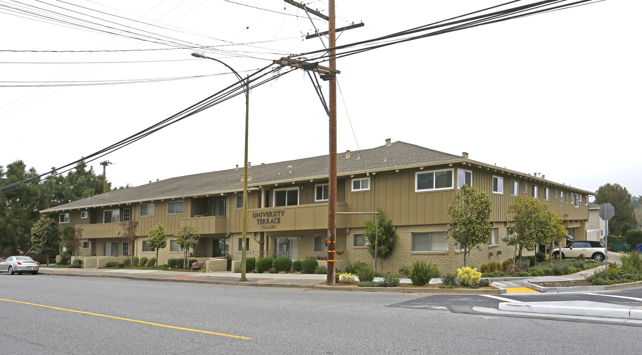 University Terrace Apartments in Los Gatos, CA - Building Photo