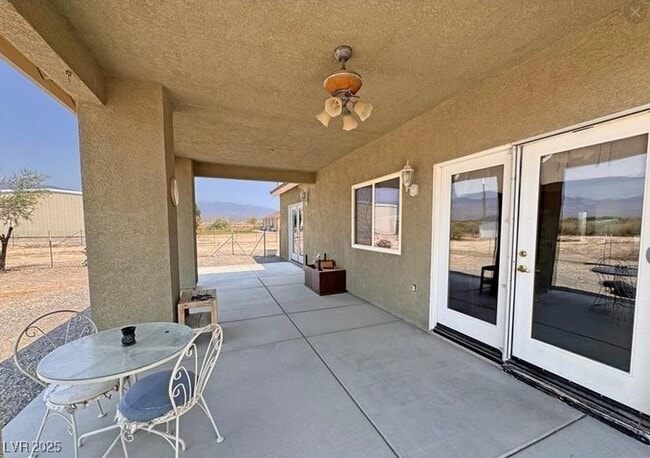 property at 1050 Gee St