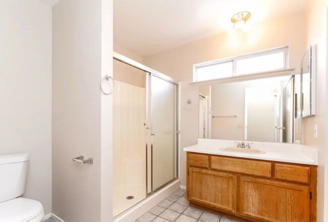 32428 Giverny Ct in Winchester, CA - Building Photo - Building Photo