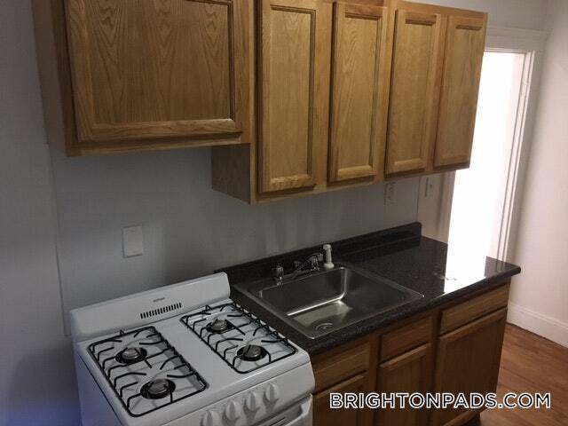 116 Washington St in Boston, MA - Building Photo