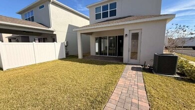 12572 Westhaven Oak Dr in Winter Garden, FL - Building Photo - Building Photo