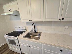 3877 Cannon St in Baton Rouge, LA - Foto de edificio - Building Photo