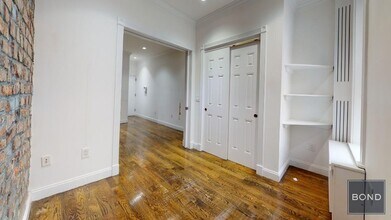 307 Mott St in New York, NY - Building Photo - Building Photo