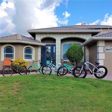2827 SW 33rd St in Cape Coral, FL - Building Photo - Building Photo