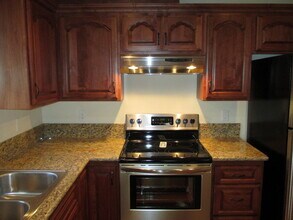 428 Salem Heights Ave S in Salem, OR - Building Photo - Building Photo