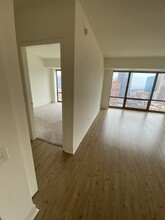 600 S Dearborn St, Unit 2213 in Chicago, IL - Building Photo - Building Photo