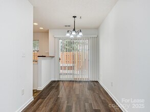 2223 Cigar Ct in Charlotte, NC - Building Photo - Building Photo