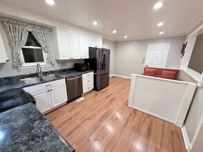 217 Ridgecrest Way in Williamston, SC - Building Photo - Building Photo