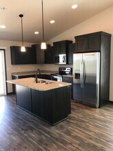 5964 58th St S in Fargo, ND - Building Photo - Building Photo