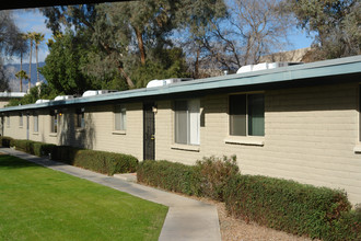 3001-3047 E Blacklidge Dr in Tucson, AZ - Foto de edificio - Building Photo