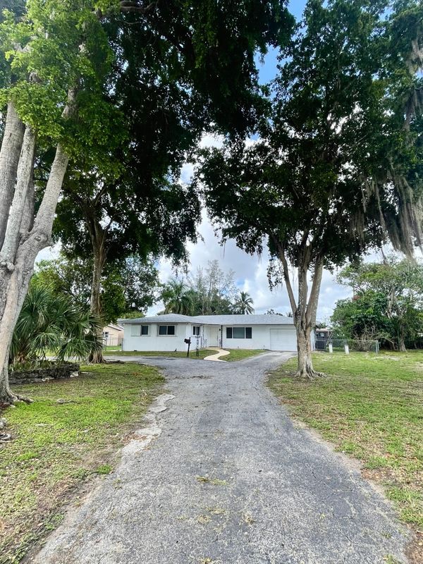 4430 W Broward Blvd in Plantation, FL - Building Photo - Building Photo