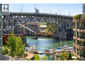 1500 Hornby St in Vancouver, BC - Building Photo - Building Photo