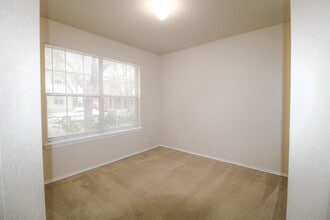 16130 Branching Oaks in San Antonio, TX - Building Photo - Building Photo