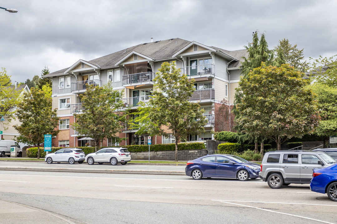 Alex Graham Manor in Port Moody, BC - Building Photo