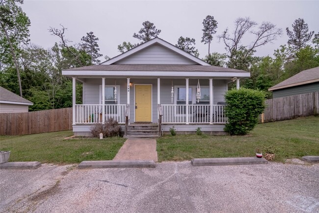 property at 160 Varsity Dr