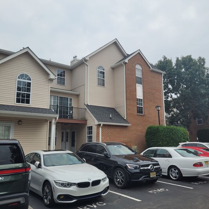 1317 Plymouth Rd in North Brunswick, NJ - Building Photo