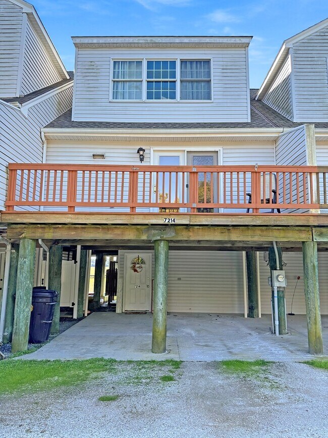 7214 FIDDLER Ln in Chincoteague, VA - Building Photo - Building Photo