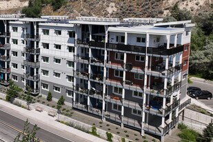 Skaha Shores in Penticton, BC - Building Photo