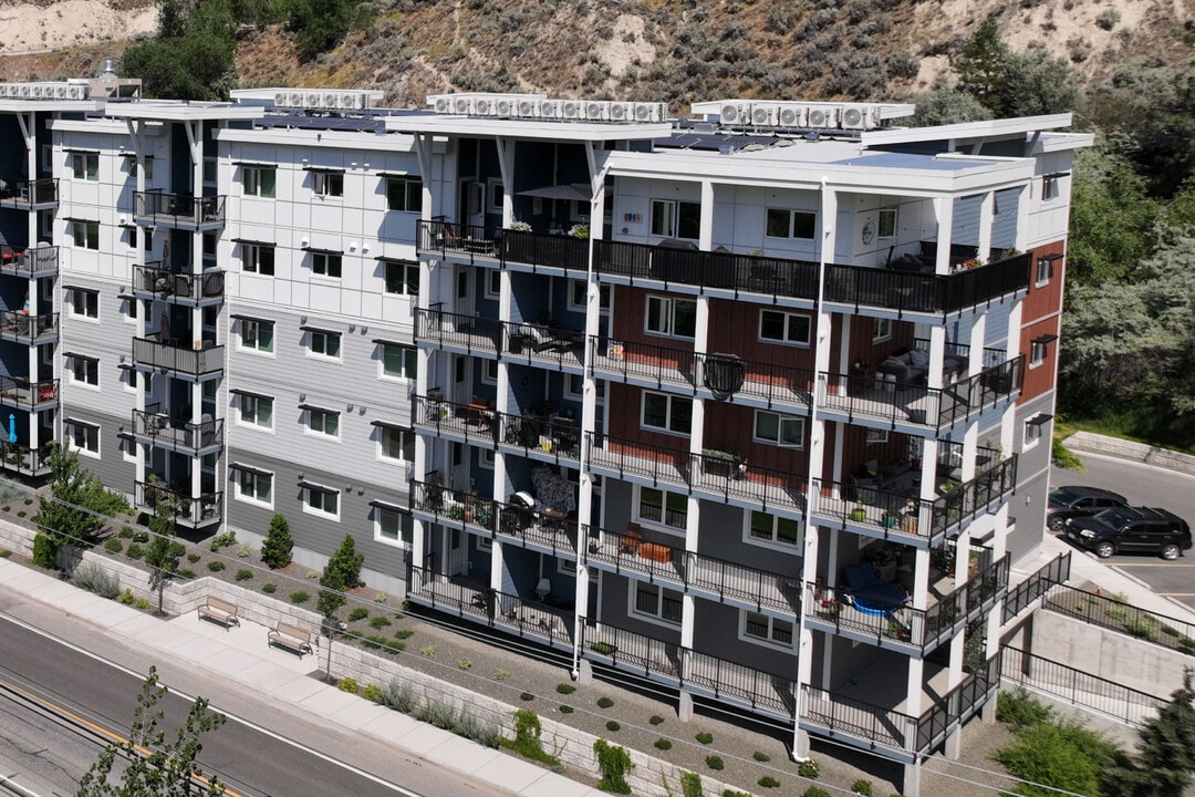 Skaha Shores in Penticton, BC - Building Photo