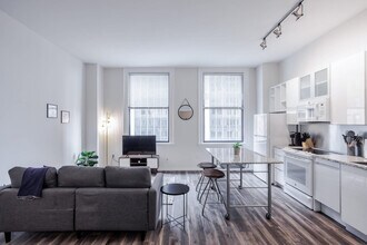 1 W 4th St in Cincinnati, OH - Building Photo - Building Photo