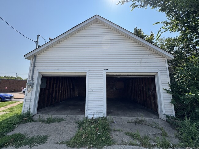 property at 127-127 Steadman St